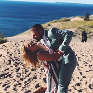 Meet your Posher, Coty